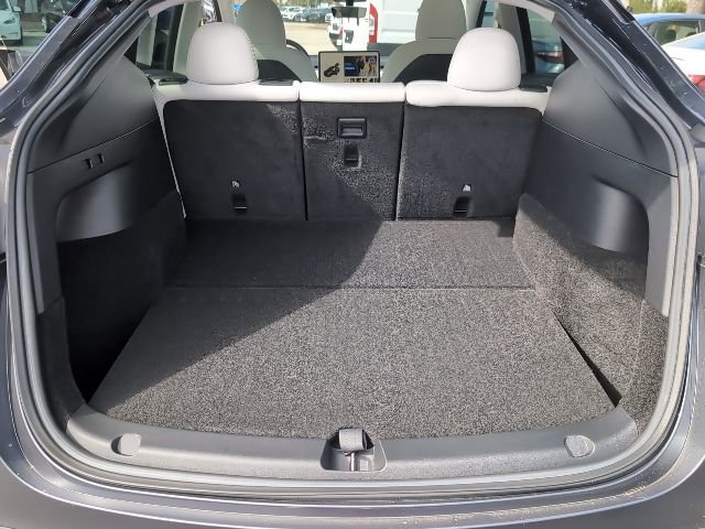 Used 2022 Tesla Model Y Performance image 25