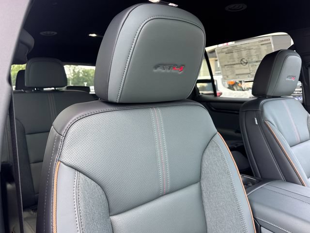 New 2027 GMC Acadia AT4 w/ Luxury Package AWD/4WD image 30