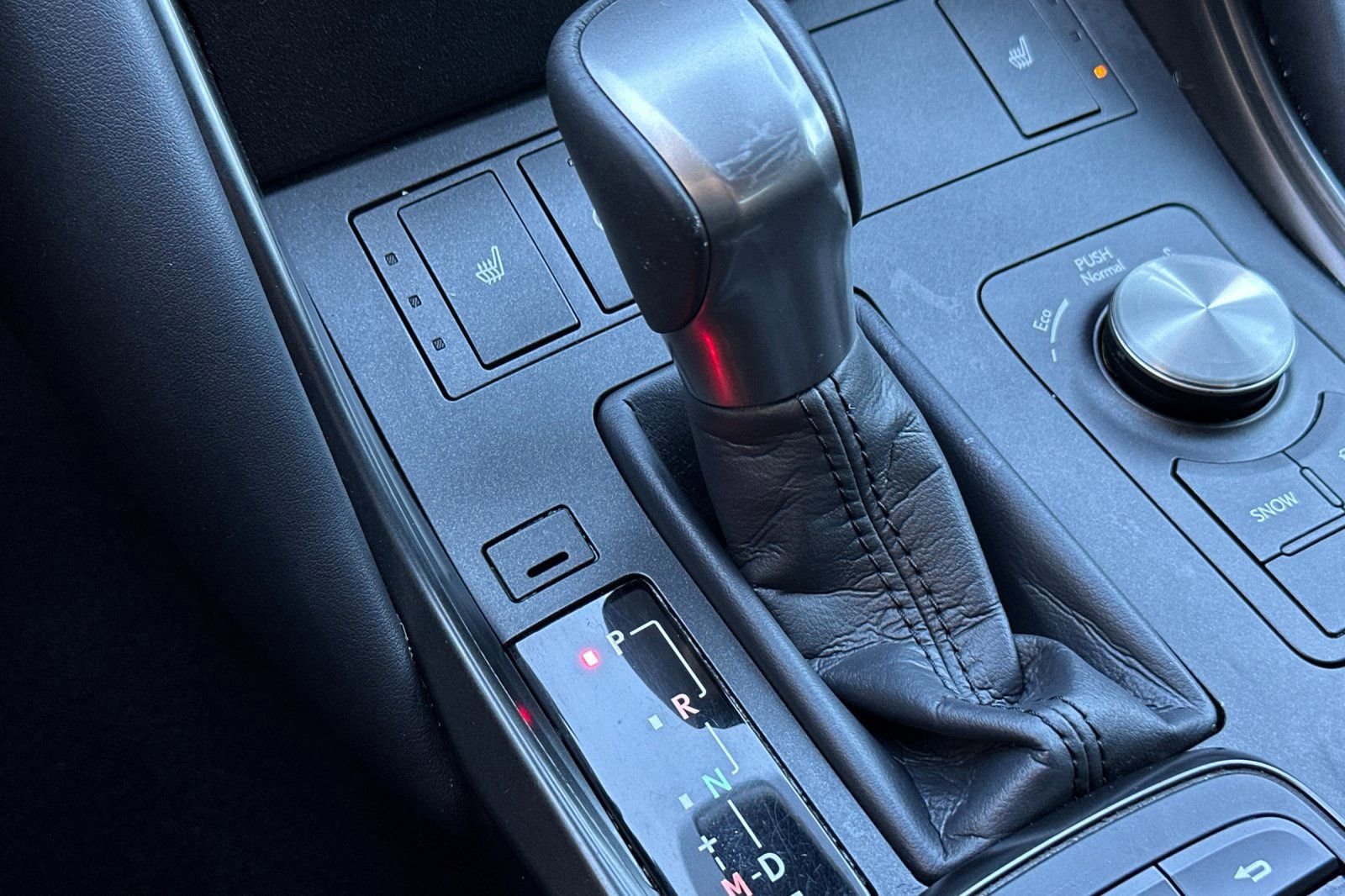 Certified 2025 Lexus IS 350 F Sport image 24