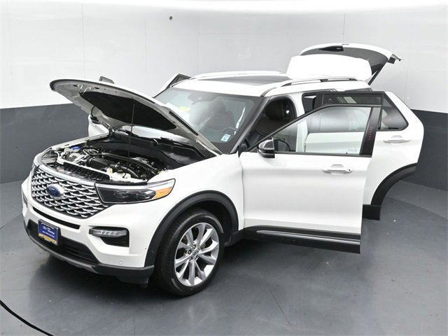 Certified 2022 Ford Explorer Platinum w/ Equipment Group 601A image 55