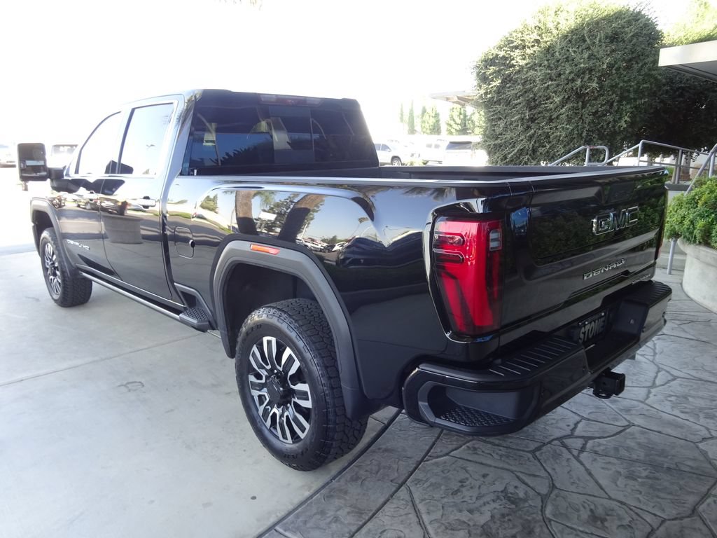 Certified 2025 GMC Sierra 2500 Denali Ultimate AWD/4WD image 6