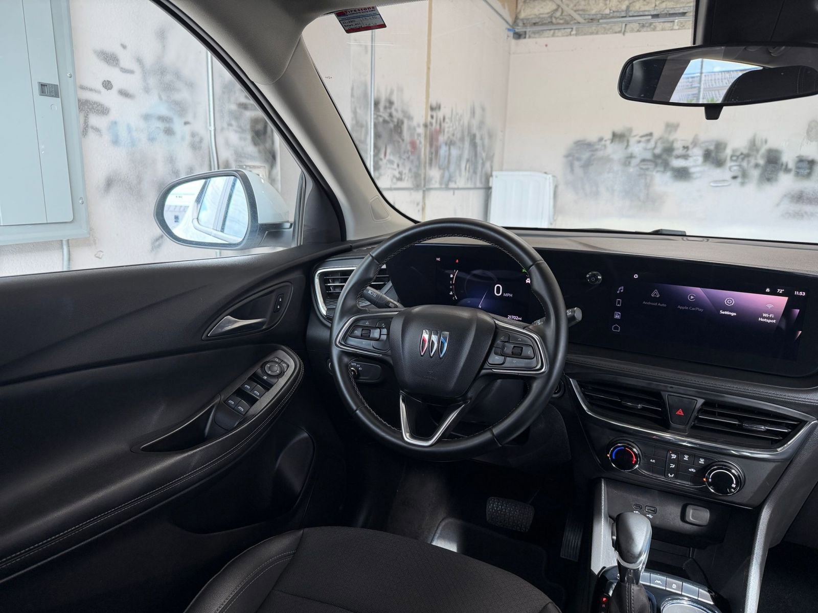 Used 2025 Buick Encore GX Preferred image 32