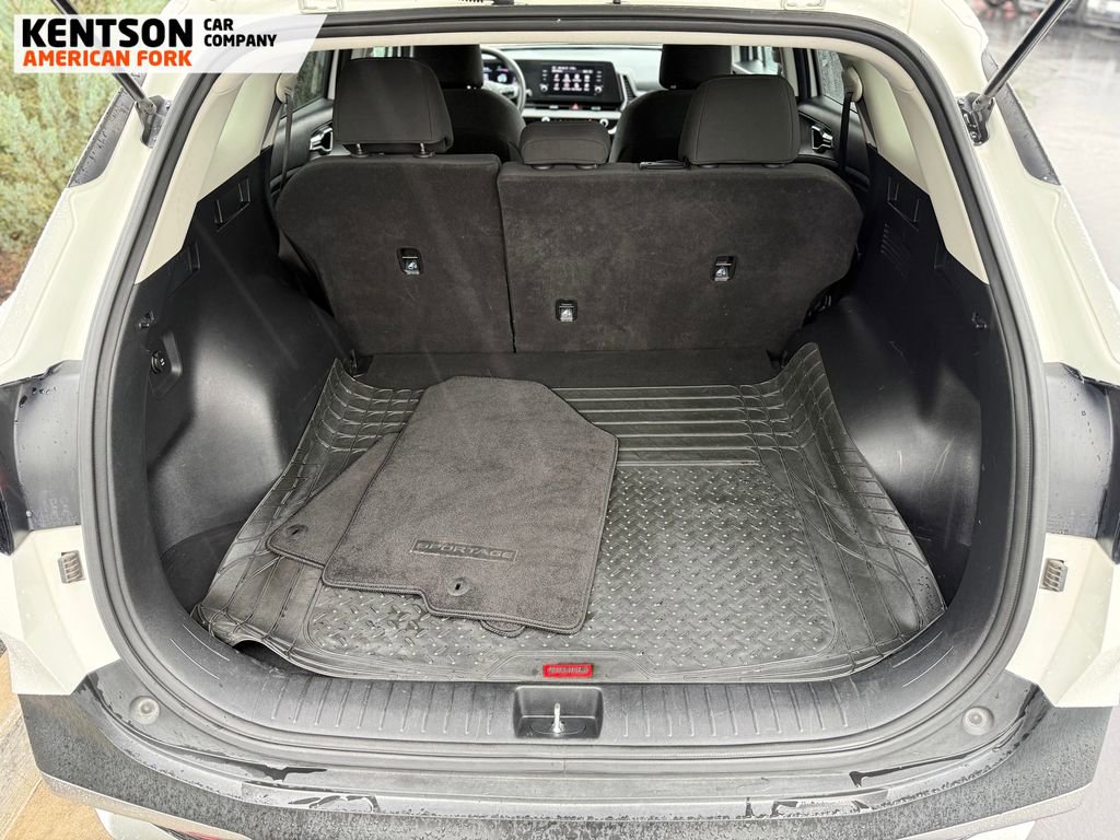 Used 2023 Kia Sportage LX AWD/4WD image 31