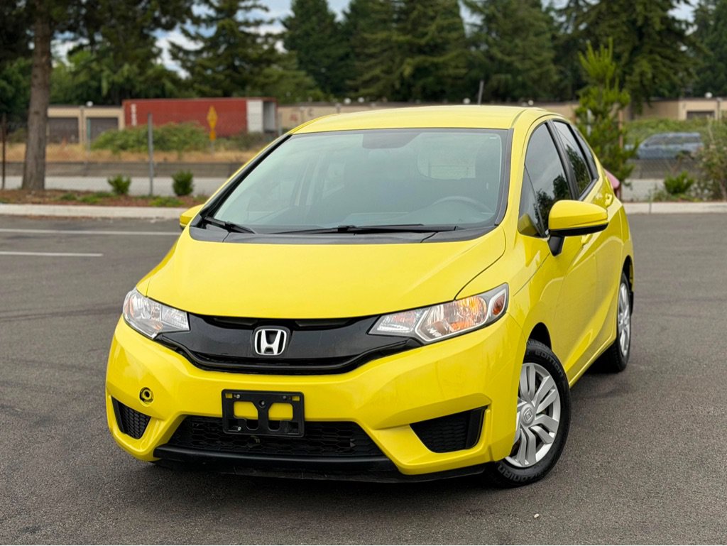 Used 2017 Honda Fit LX image 1