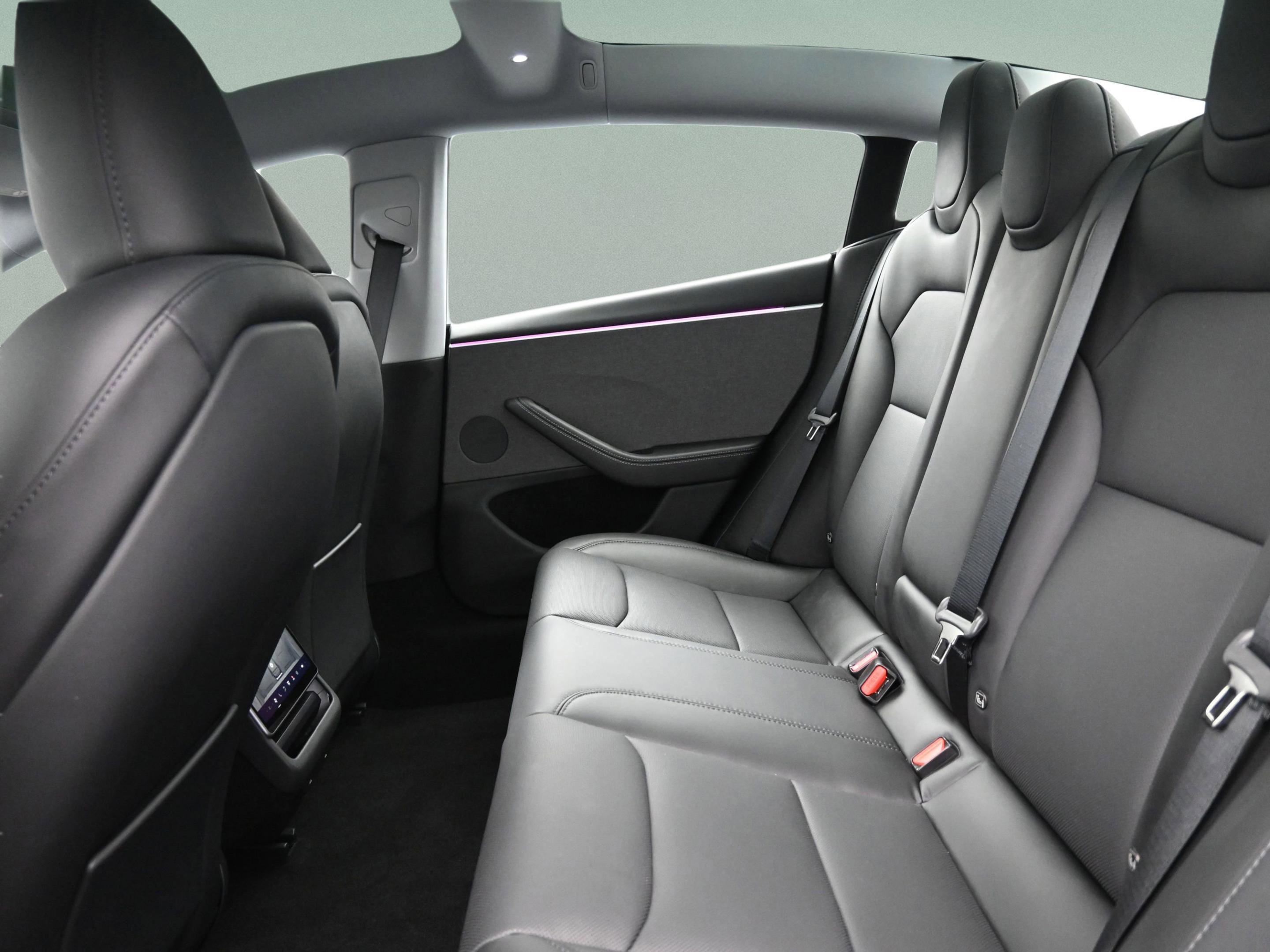 Used 2025 Tesla Model 3 Long Range image 35