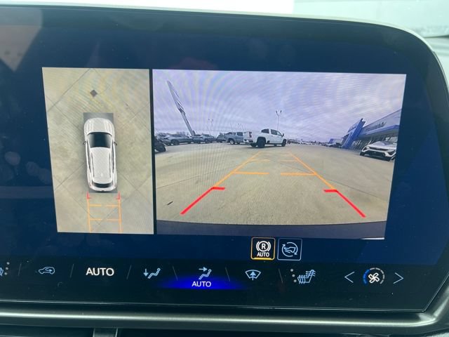 Certified 2026 Chevrolet Equinox EV LT w/ Comfort Package FWD image 22