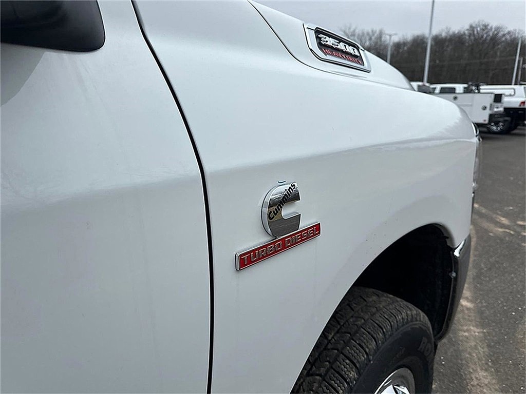 New 2023 RAM 3500 Tradesman w/ Chrome Appearance Group image 8