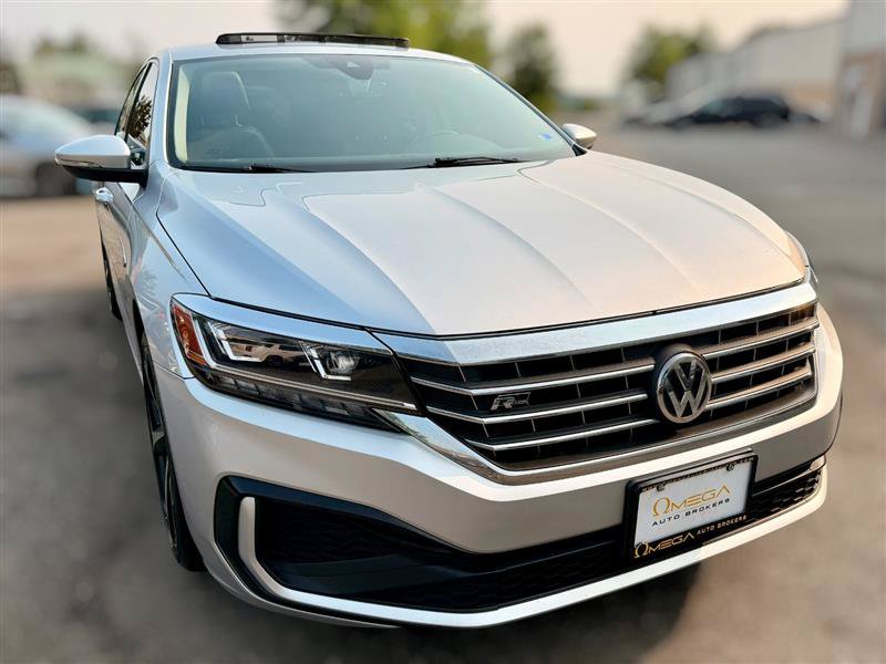 Used 2020 Volkswagen Passat 2.0T R-Line FWD image 6