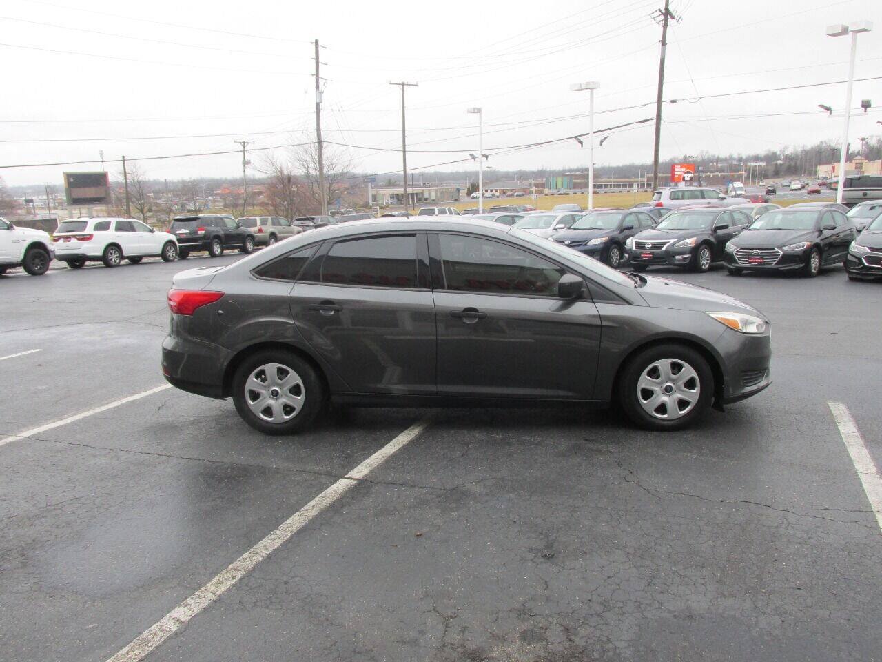 Used 2018 Ford Focus S FWD image 6