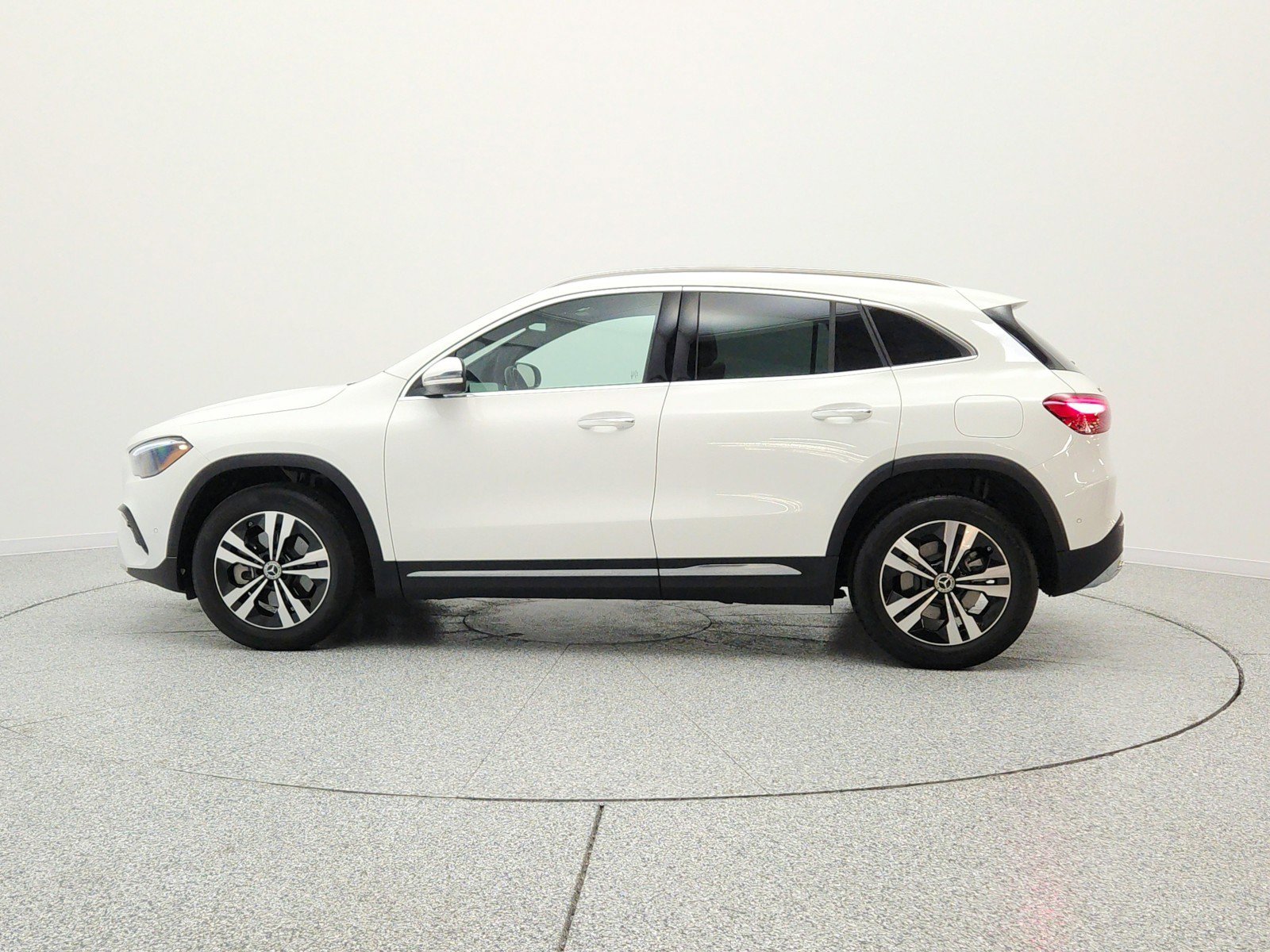 Certified 2026 Mercedes-Benz GLA 250 image 8