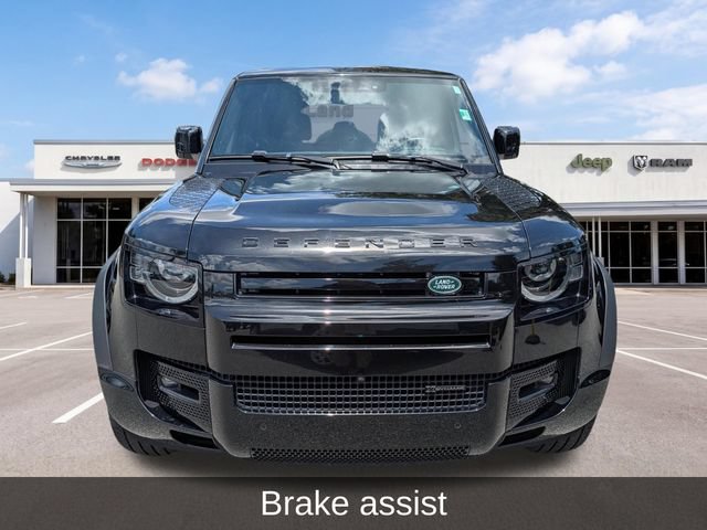 Used 2023 Land Rover Defender 110 X-Dynamic SE AWD/4WD image 9