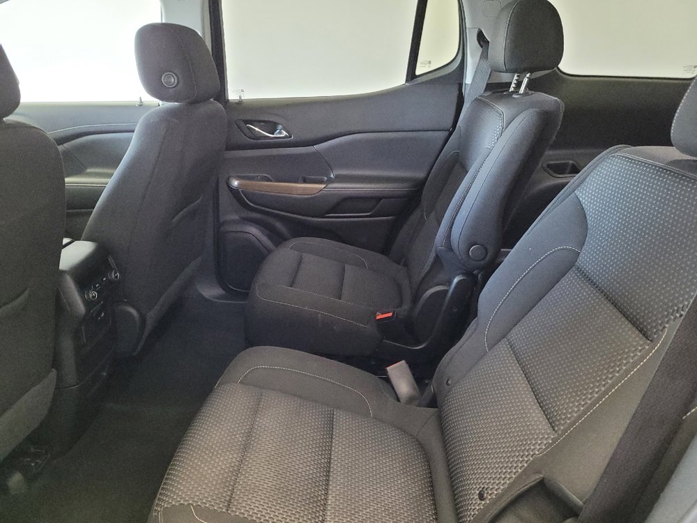 Used 2023 GMC Acadia SLE w/ Driver Convenience Package image 18
