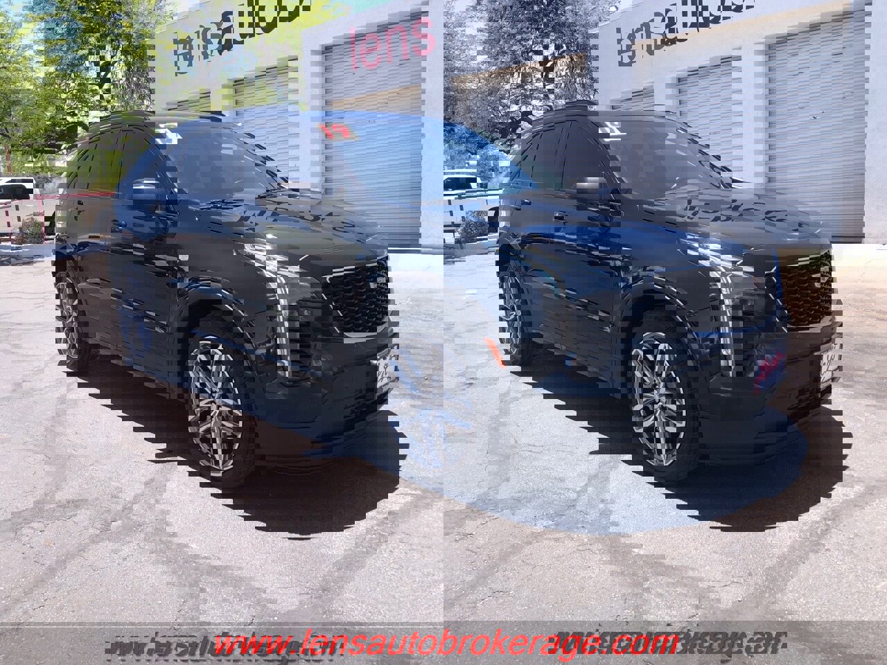 Used 2019 Cadillac XT4 Sport image 2