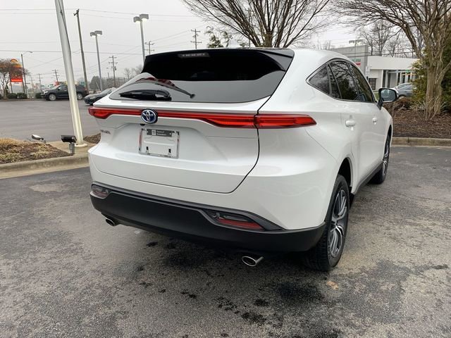 Used 2023 Toyota Venza LE image 8