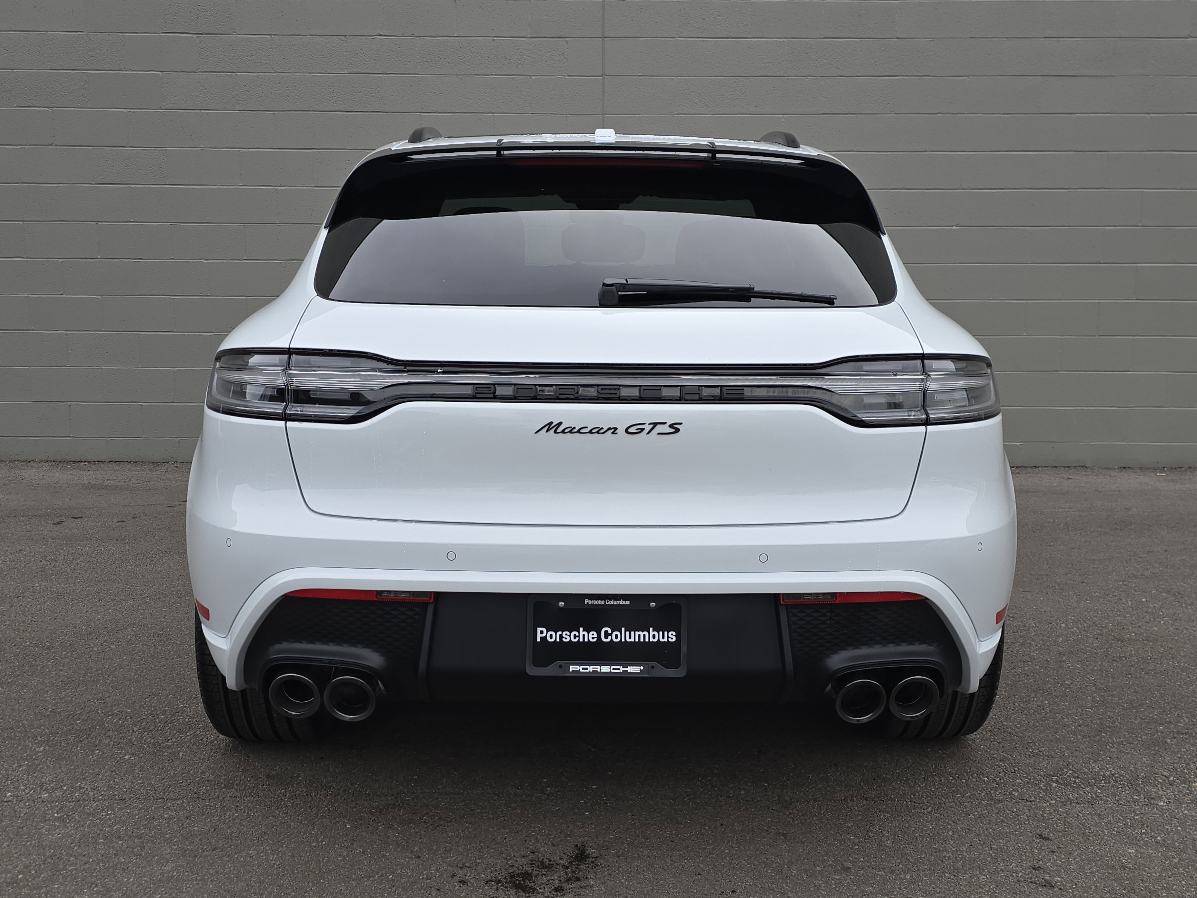 New 2026 Porsche Macan GTS image 8