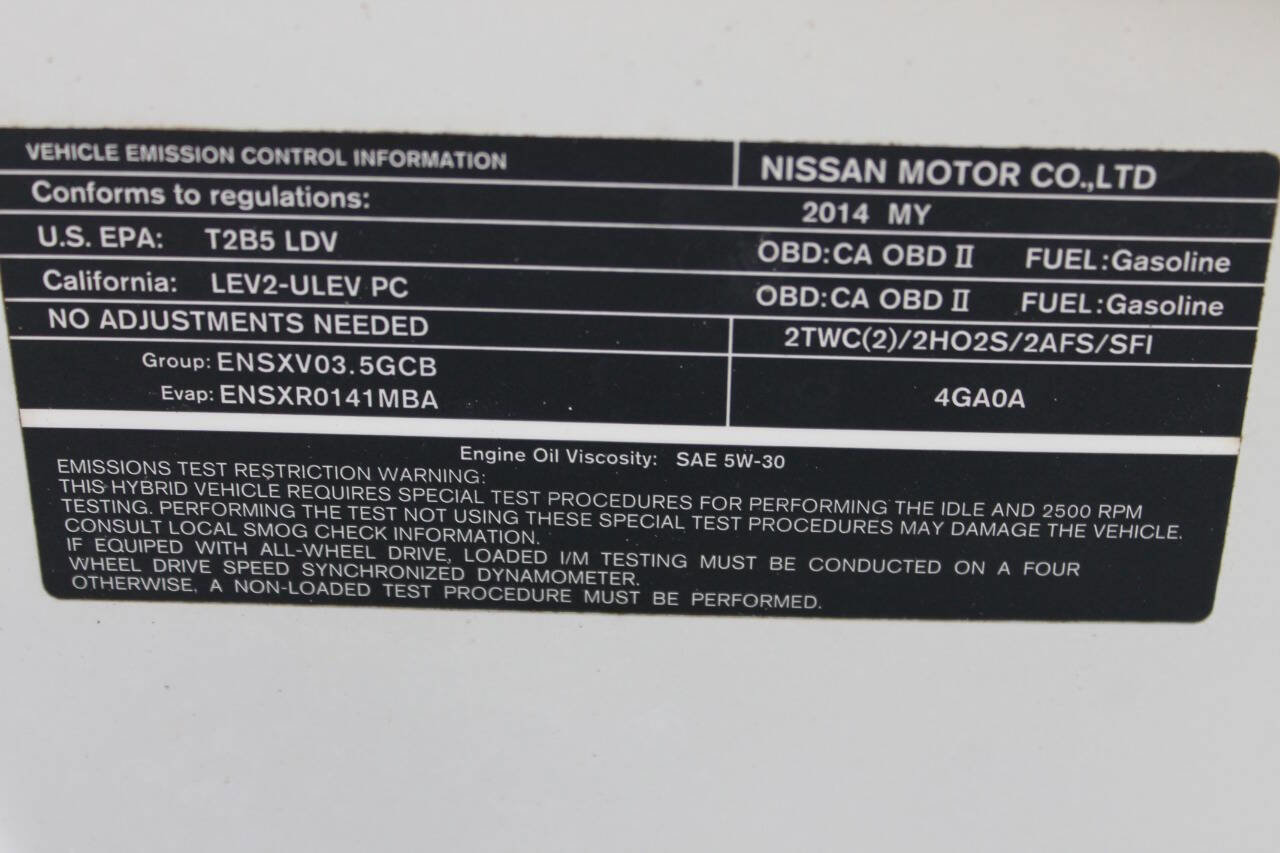 Used 2014 INFINITI Q50 Hybrid AWD w/ Deluxe Technology Package image 17