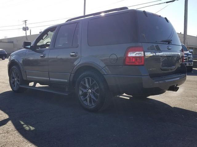Used 2017 Ford Expedition Limited w/ Equipment Group 301A AWD/4WD image 7