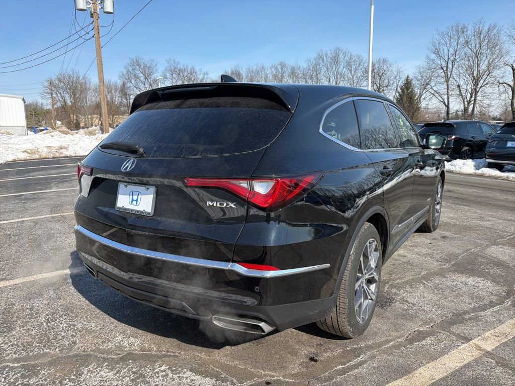 Used 2024 Acura MDX FWD w/ Technology Package image 5