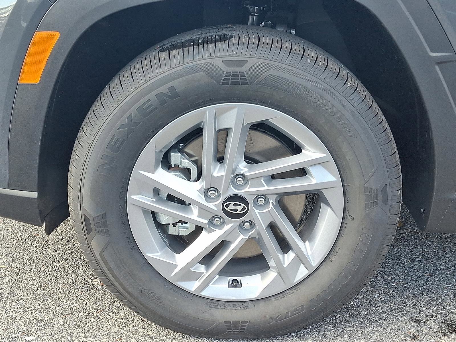 New 2026 Hyundai Tucson SE image 5