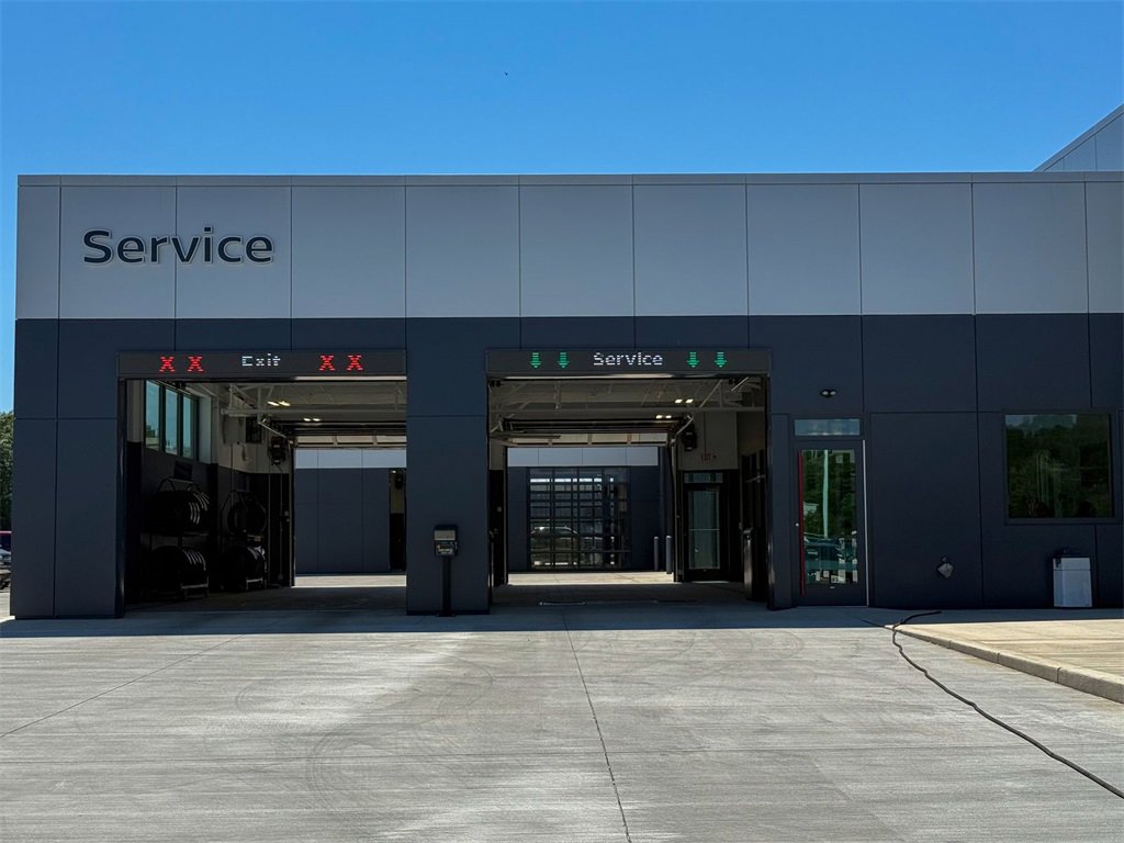 Used 2023 Ford Transit 250 Low Roof w/ Exterior Upgrade Package image 3