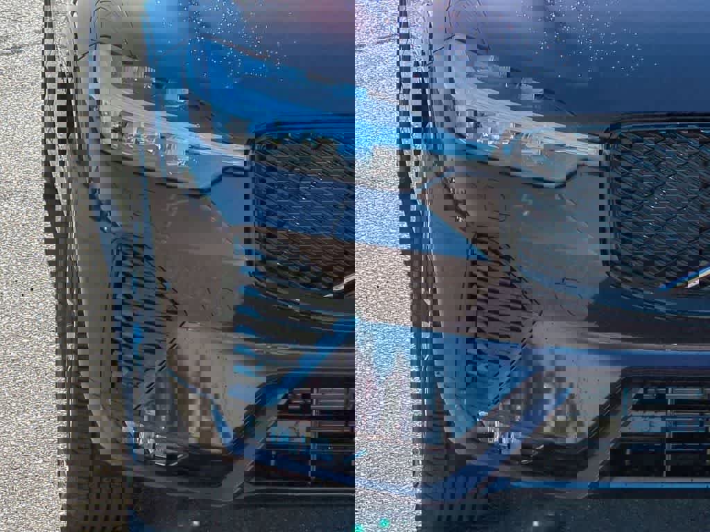 New 2026 Volvo XC60 B5 Plus w/ Protection Package Premier image 10