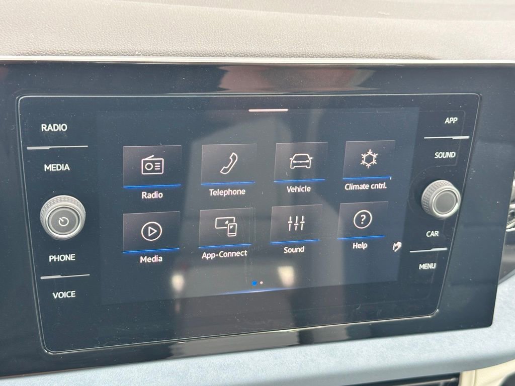 New 2026 Volkswagen Jetta SE FWD image 16