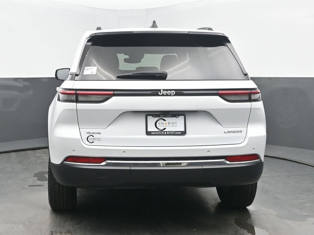 Used 2024 Jeep Grand Cherokee Laredo w/ Luxury Tech Group I image 5