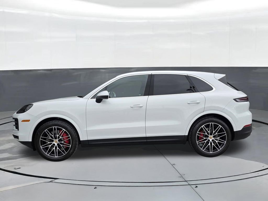 Certified 2024 Porsche Cayenne S image 2