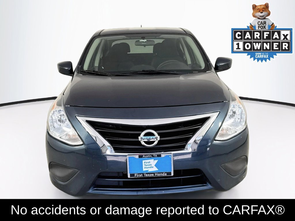 Used 2017 Nissan Versa SV FWD image 2