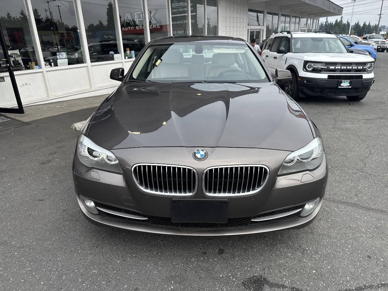 Used 2012 BMW 528i xDrive Sedan AWD/4WD image 10