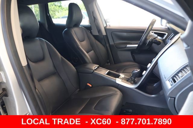 Used 2015 Volvo XC60 T6 AWD/4WD image 23