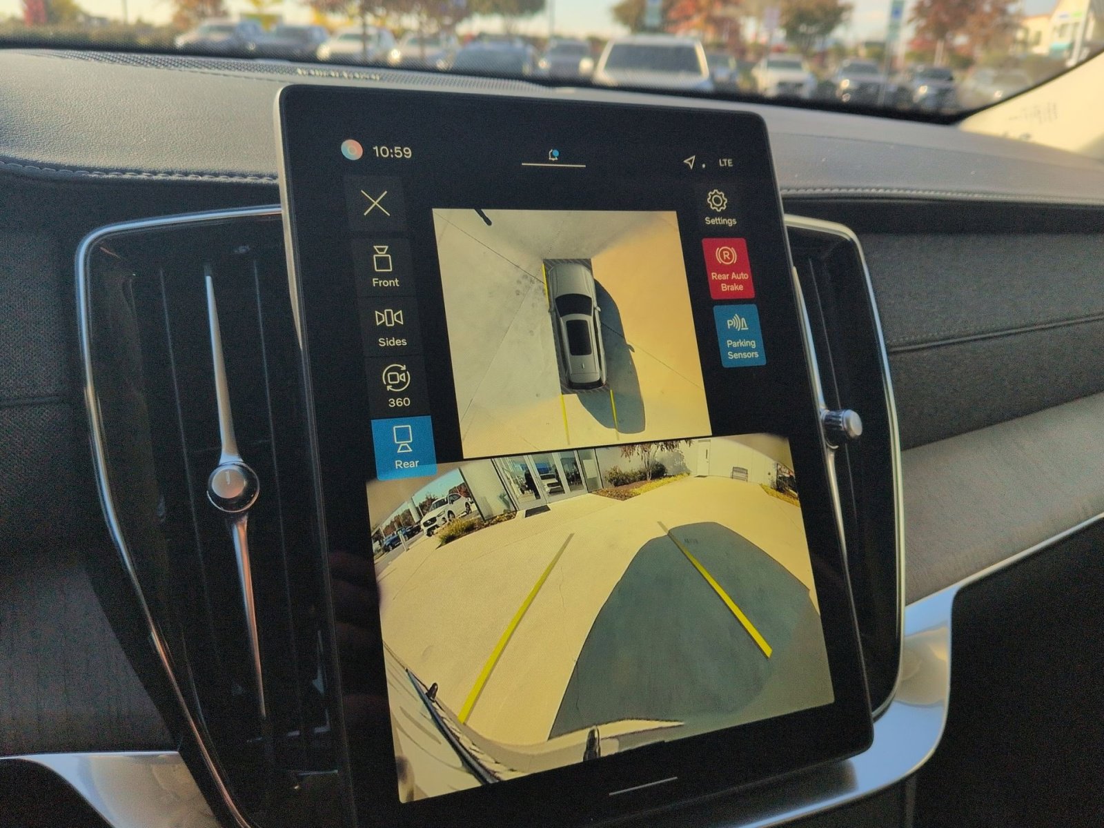 New 2026 Volvo XC90 B6 Ultra w/ Protection Package image 19