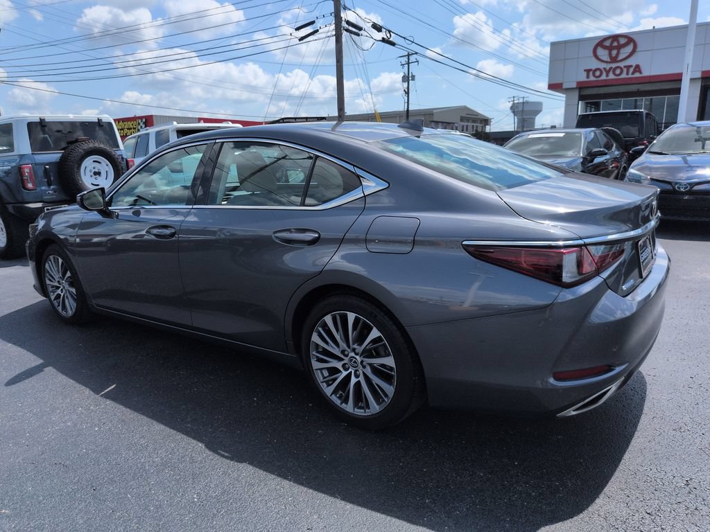 Used 2019 Lexus ES 350 w/ Premium Package FWD image 3