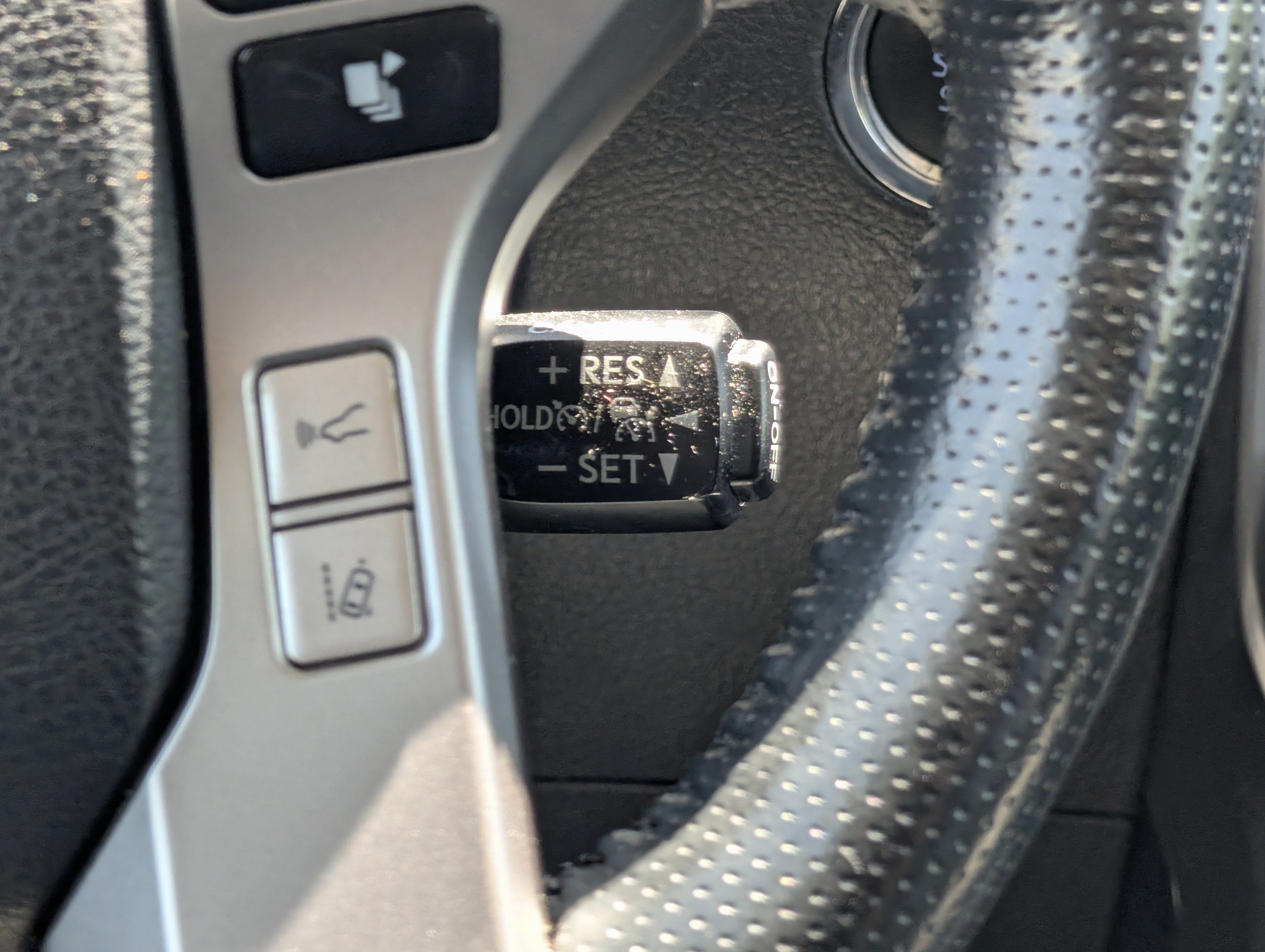 Certified 2024 Toyota 4Runner SR5 Premium AWD/4WD image 23
