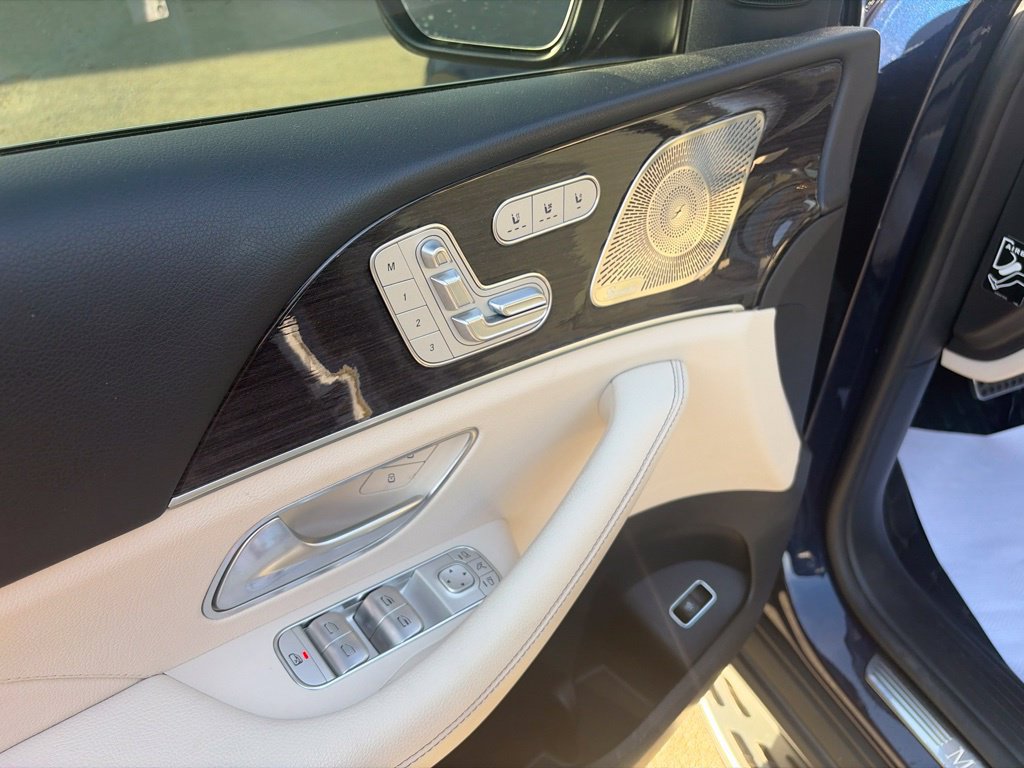 Certified 2022 Mercedes-Benz GLS 580 4MATIC image 12