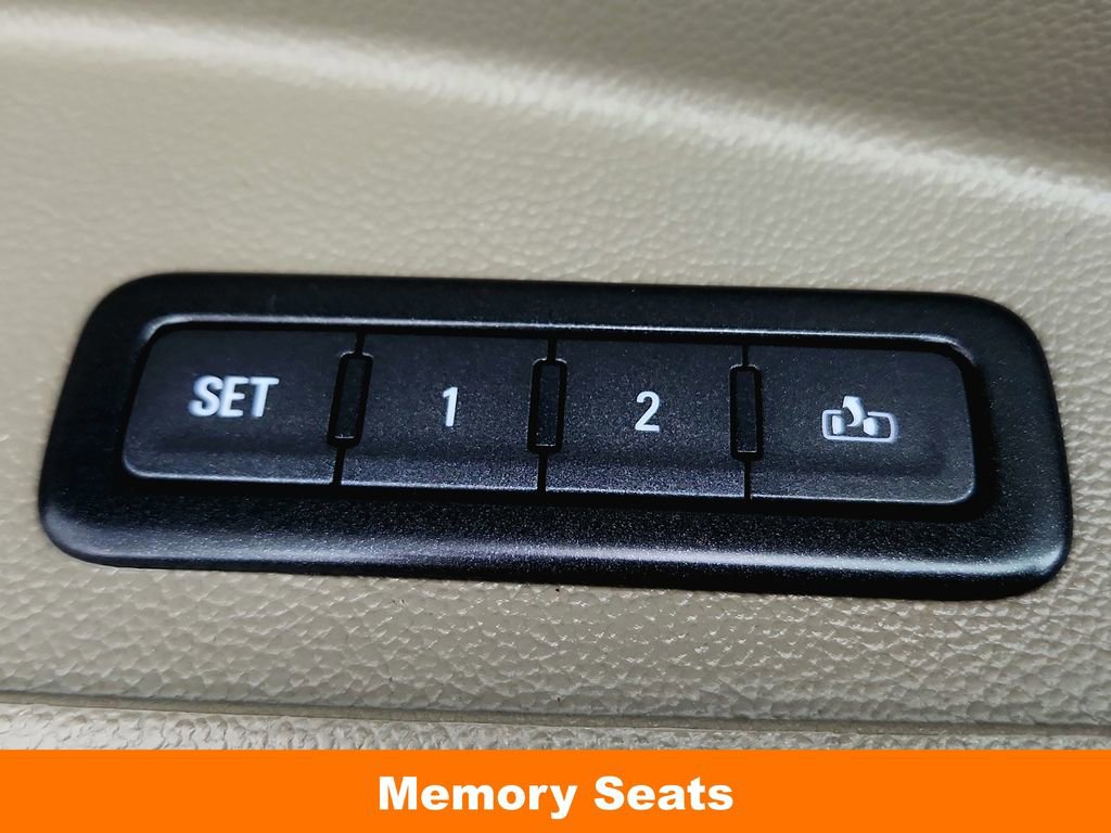 Used 2018 Chevrolet Tahoe Premier image 25