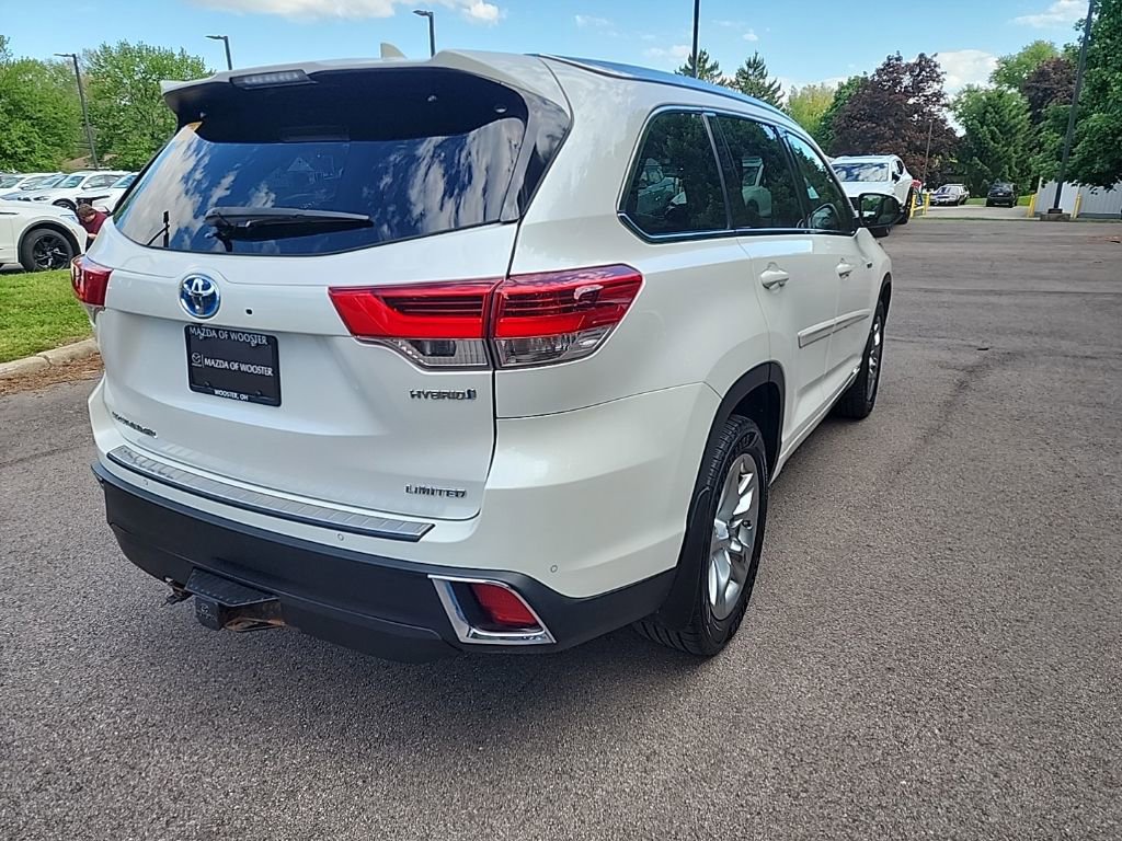 Used 2019 Toyota Highlander Limited AWD/4WD image 4