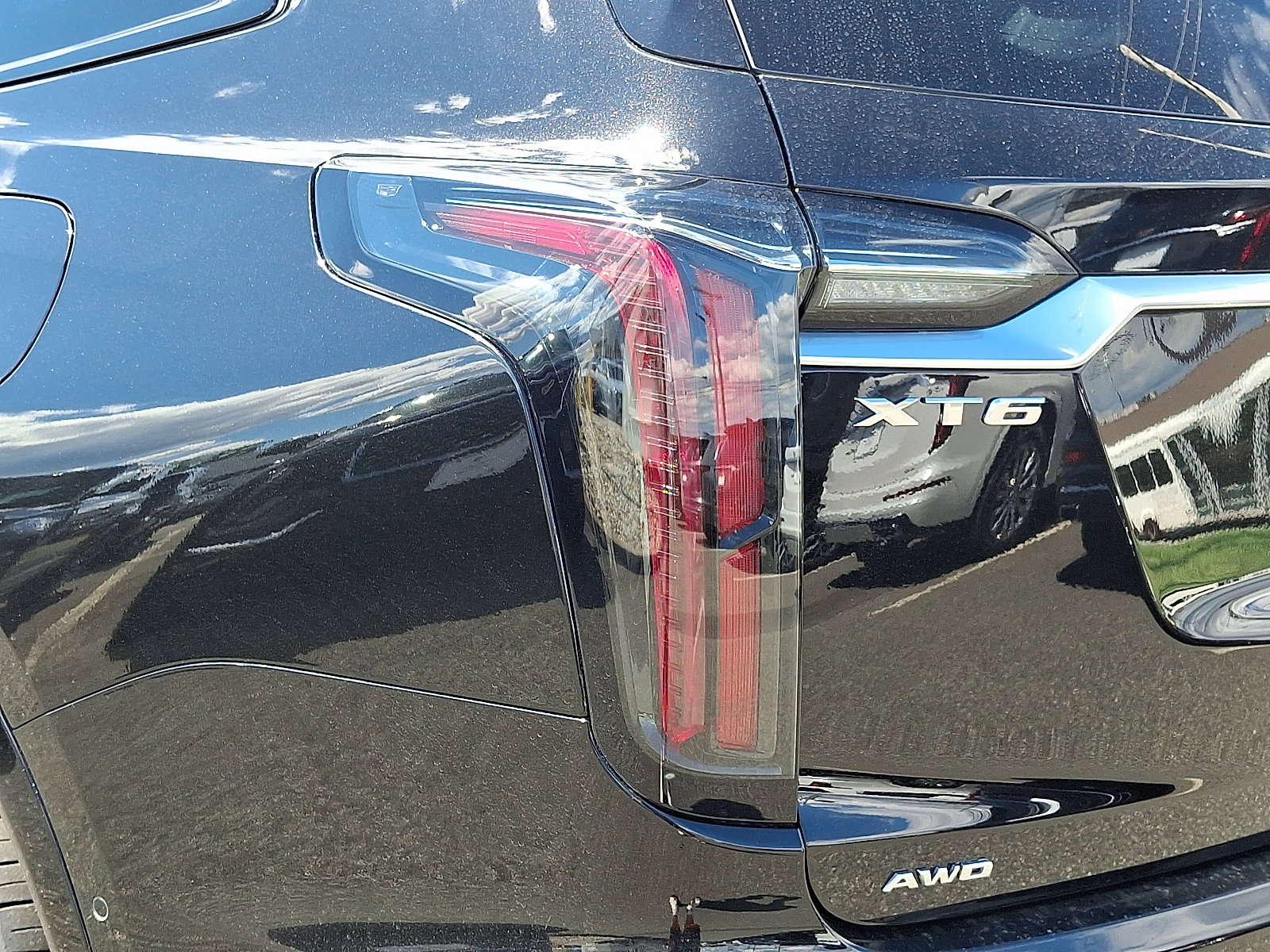 Certified 2024 Cadillac XT6 Sport w/ Technology Package image 11