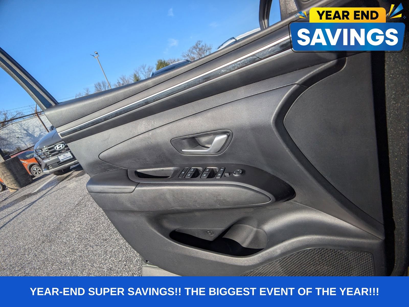 Used 2022 Hyundai Tucson SE image 30
