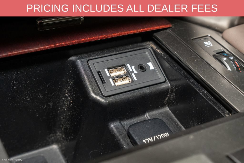 Used 2016 Lexus GX 460 w/ Premium Package AWD/4WD image 17