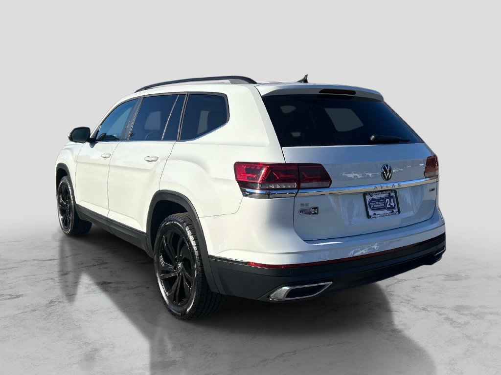 Used 2022 Volkswagen Atlas SE AWD/4WD image 3