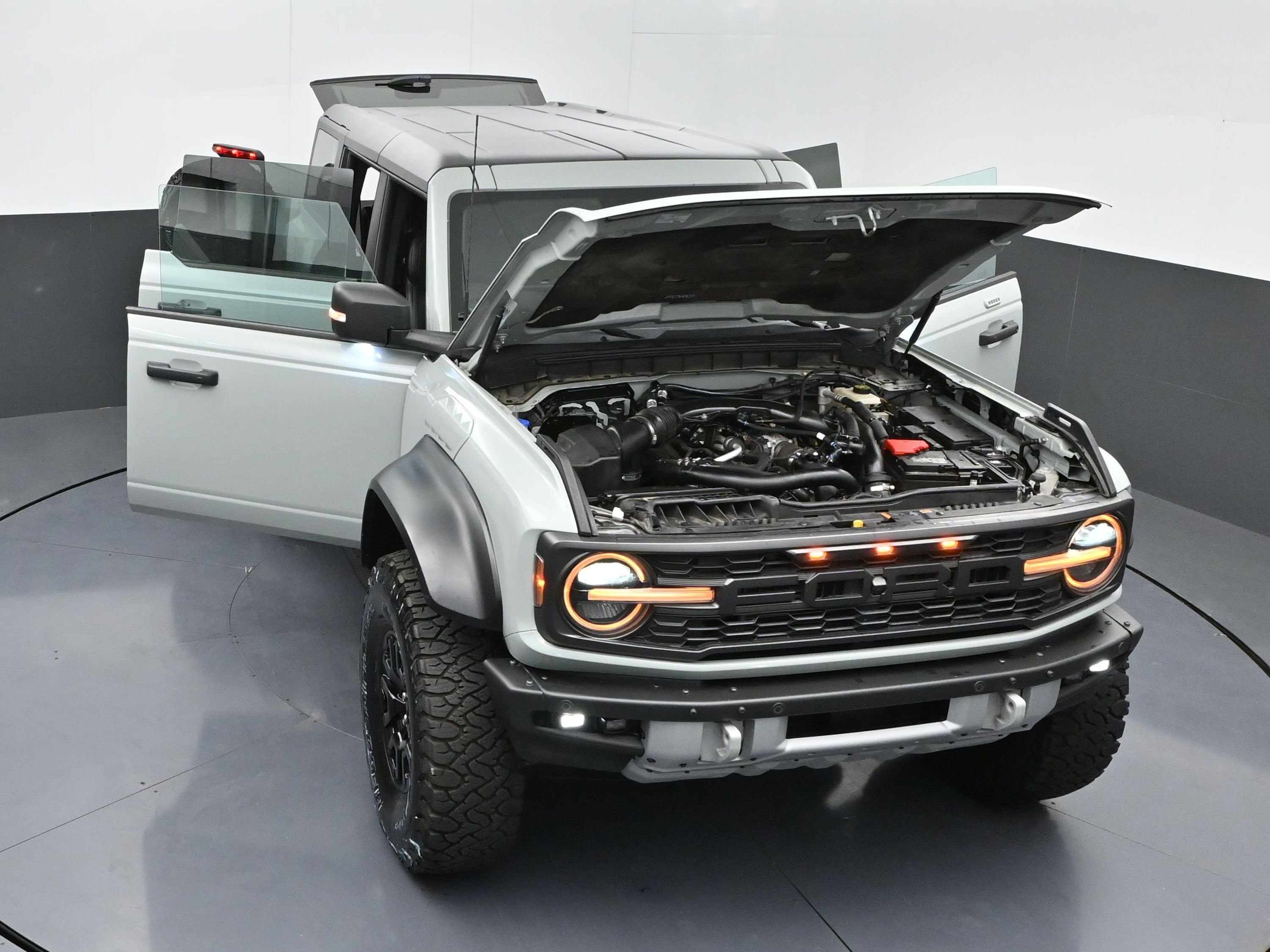 Used 2022 Ford Bronco Raptor image 46