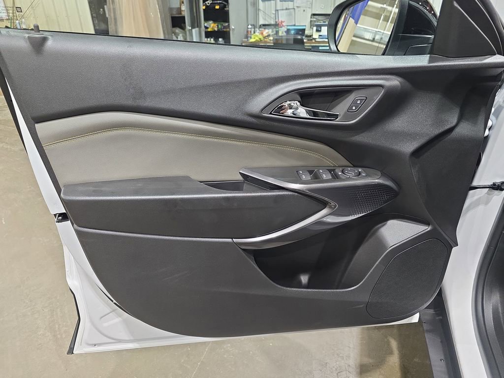 New 2026 Chevrolet Trax ACTIV image 27