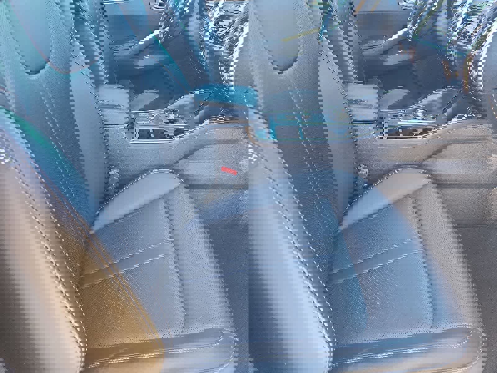 Used 2022 Kia Sorento S image 19