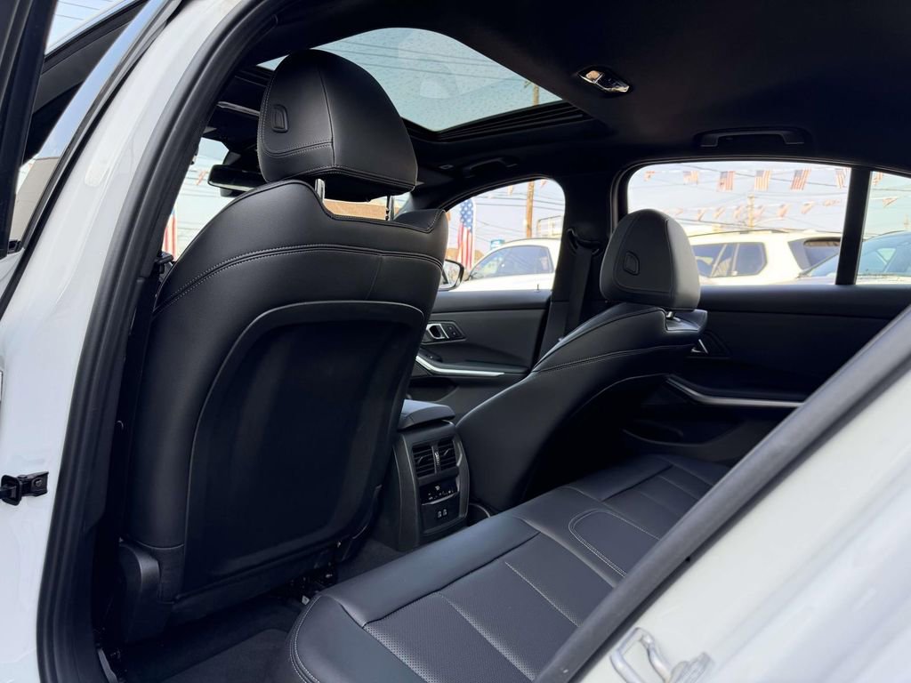 Used 2026 BMW M340i RWD image 17
