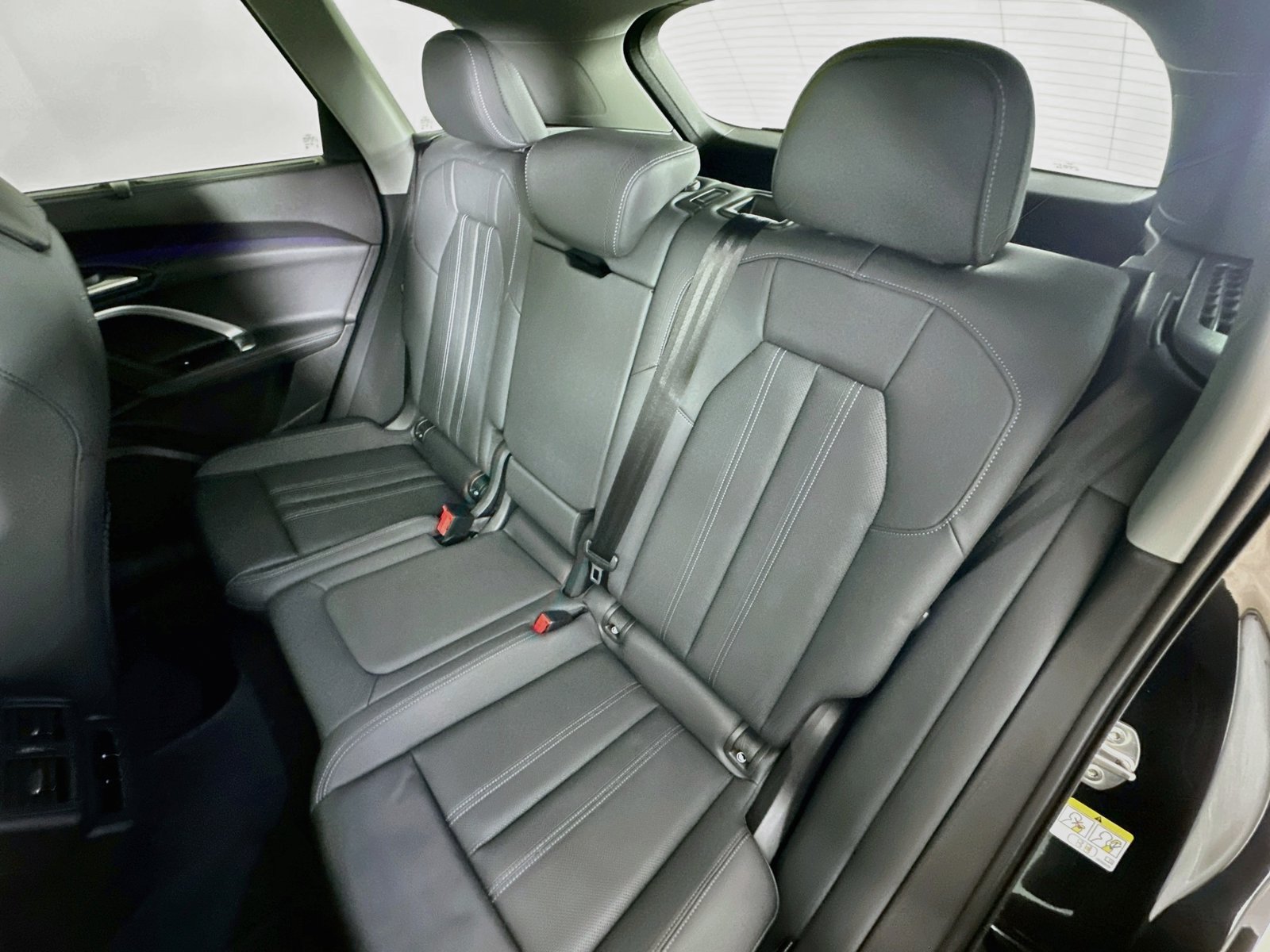 Certified 2025 Audi Q5 Premium AWD/4WD image 35
