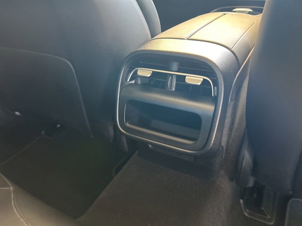 Used 2025 Mercedes-Benz E 350 4MATIC Sedan w/ Winter Package image 31