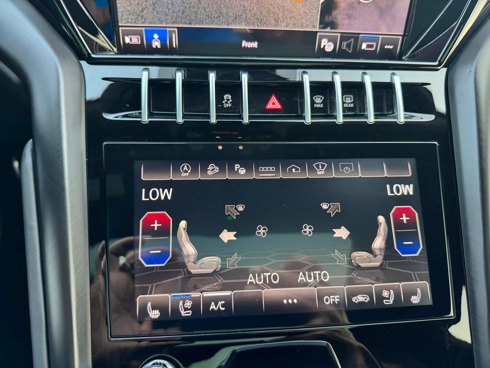 Used 2022 Lamborghini Urus AWD/4WD image 47