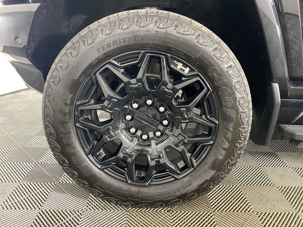 Used 2024 GMC Hummer EV 2X image 34