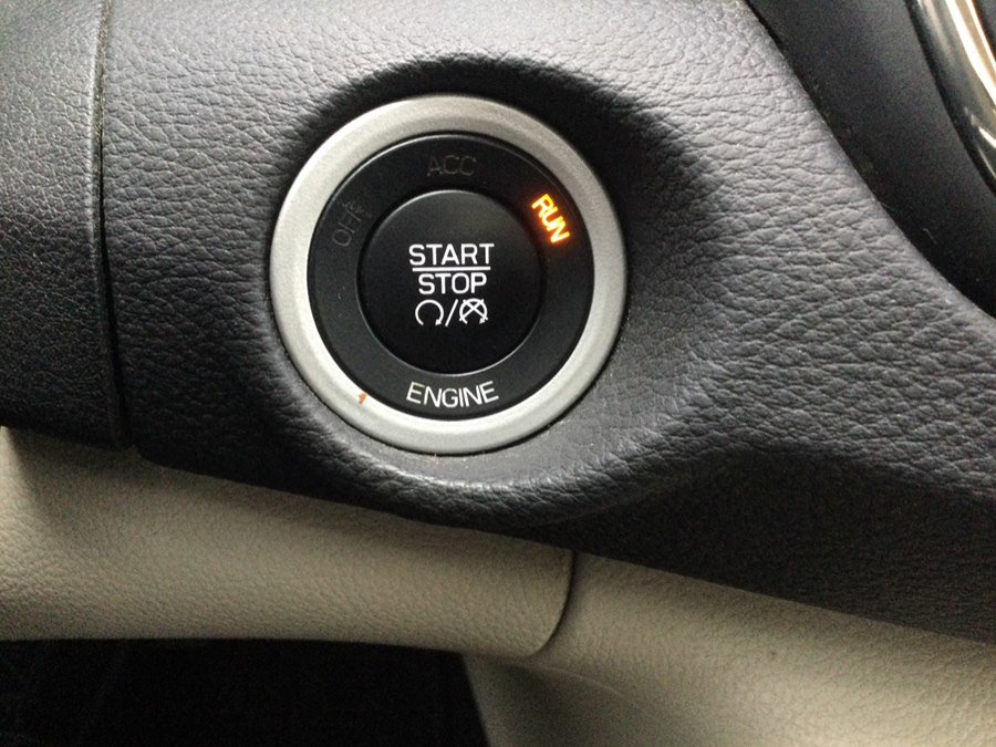 Used 2015 Chrysler 200 C w/ Navigation & Sound Group I image 28